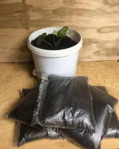 отличное удобрение биогумус 1 литр